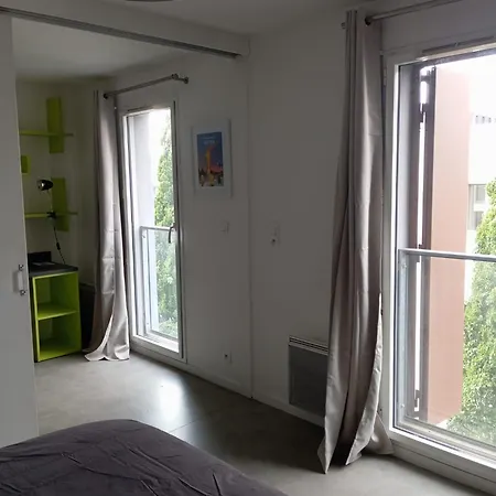 2 Pieces Entre Centre Et Machine De L'ile דירה נאנט